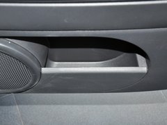 2014款 2.4L 自动 蛇行珍藏版 5座