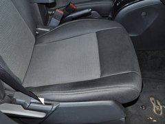 2014款 2.4L 自动 蛇行珍藏版 5座