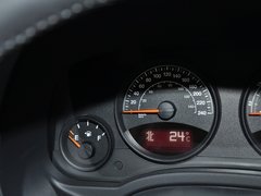 2014款 2.4L 自动 蛇行珍藏版 5座