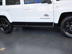 自由客 2014款 2.4L 自动 蛇行珍藏版 5座