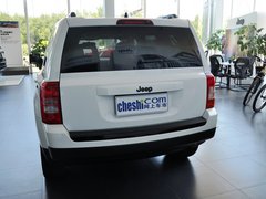 自由客 2014款 2.4L 自动 蛇行珍藏版 5座