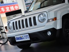 2014款 2.4L 自动 蛇行珍藏版 5座