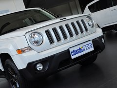 2014款 2.4L 自动 蛇行珍藏版 5座