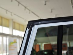 2013款 2.5L CVT 四驱舒适版 5座