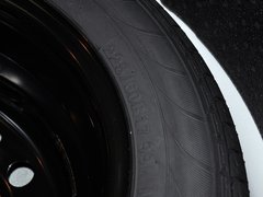 2013款 2.5L CVT 四驱舒适版 5座