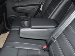 2013款 2.5L CVT 四驱舒适版 5座