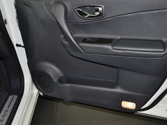 2013款 2.5L CVT 四驱舒适版 5座