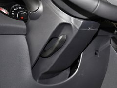 2013款 2.5L CVT 四驱舒适版 5座