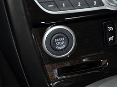 2013款 2.5L CVT 四驱舒适版 5座