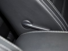 2013款 2.5L CVT 四驱舒适版 5座
