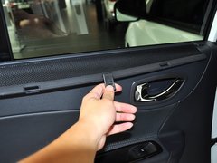2013款 2.5L CVT 四驱舒适版 5座