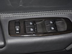 2013款 2.5L CVT 四驱舒适版 5座