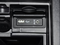 2013款 2.5L CVT 四驱舒适版 5座