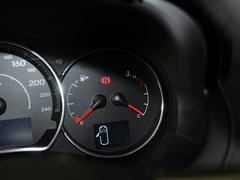 2013款 2.5L CVT 四驱舒适版 5座