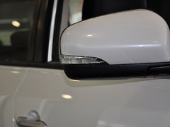 2013款 2.5L CVT 四驱舒适版 5座