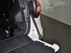 2013款 2.5L CVT 四驱舒适版 5座