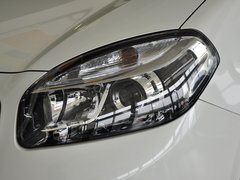2013款 2.5L CVT 四驱舒适版 5座