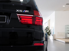 2013款 4.4T 自动 5座