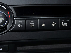 2013款 4.4T 自动 5座