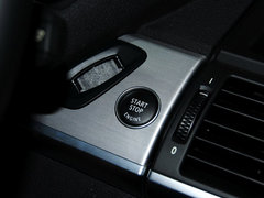 2013款 4.4T 自动 5座
