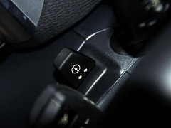 2013款 4.4T 自动 5座