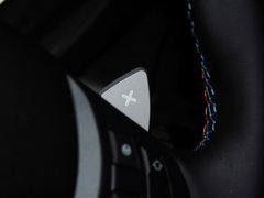 2013款 4.4T 自动 5座
