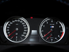 2013款 4.4T 自动 5座