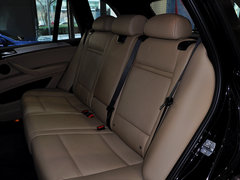 2013款 4.4T 自动 5座