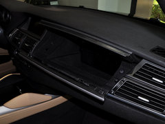 2013款 4.4T 自动 5座