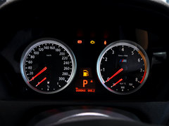 2013款 4.4T 自动 5座