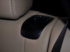 2013款 4.4T 自动 5座