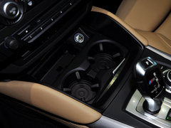 2013款 4.4T 自动 5座