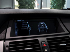 2013款 4.4T 自动 5座