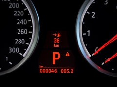 2013款 4.4T 自动 5座