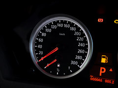 2013款 4.4T 自动 5座