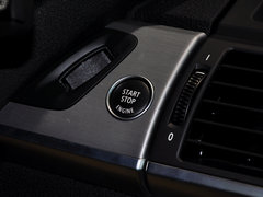 2013款 4.4T 自动 5座