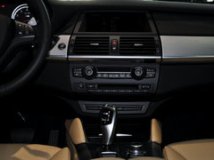 2013款 4.4T 自动 5座