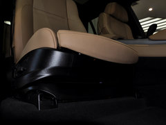 2013款 4.4T 自动 5座