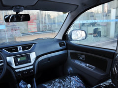 2013款 1.5L 手动 都市时尚版 5座
