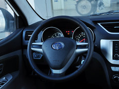 2013款 1.5L 手动 都市时尚版 5座