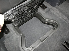 2013款 1.8TSI DCT 豪华导航版 欧IV 7座