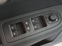 2013款 1.8TSI DCT 豪华导航版 欧IV 7座