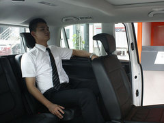 2013款 1.8TSI DCT 豪华导航版 欧IV 7座