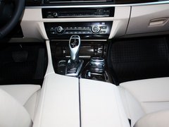 2013款 3.0T 自动 卓乐版