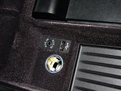 2013款 3.0T 自动 卓乐版