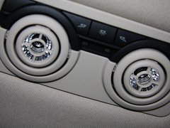 2013款 3.0T 自动 卓乐版