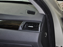 2013款 改款 2.0T 自动 xDrive20i豪华型 5座