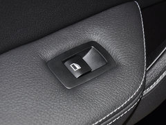 2013款 改款 2.0T 自动 xDrive20i豪华型 5座