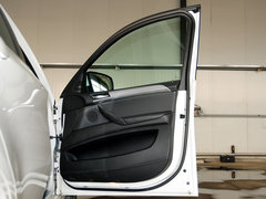 2013款 4.4T 自动 