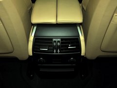2013款 4.4T 自动 